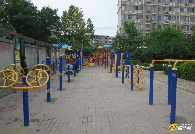 室外健身器材